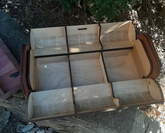 Caja de vino Doncella de la Guerra - Imagen 5