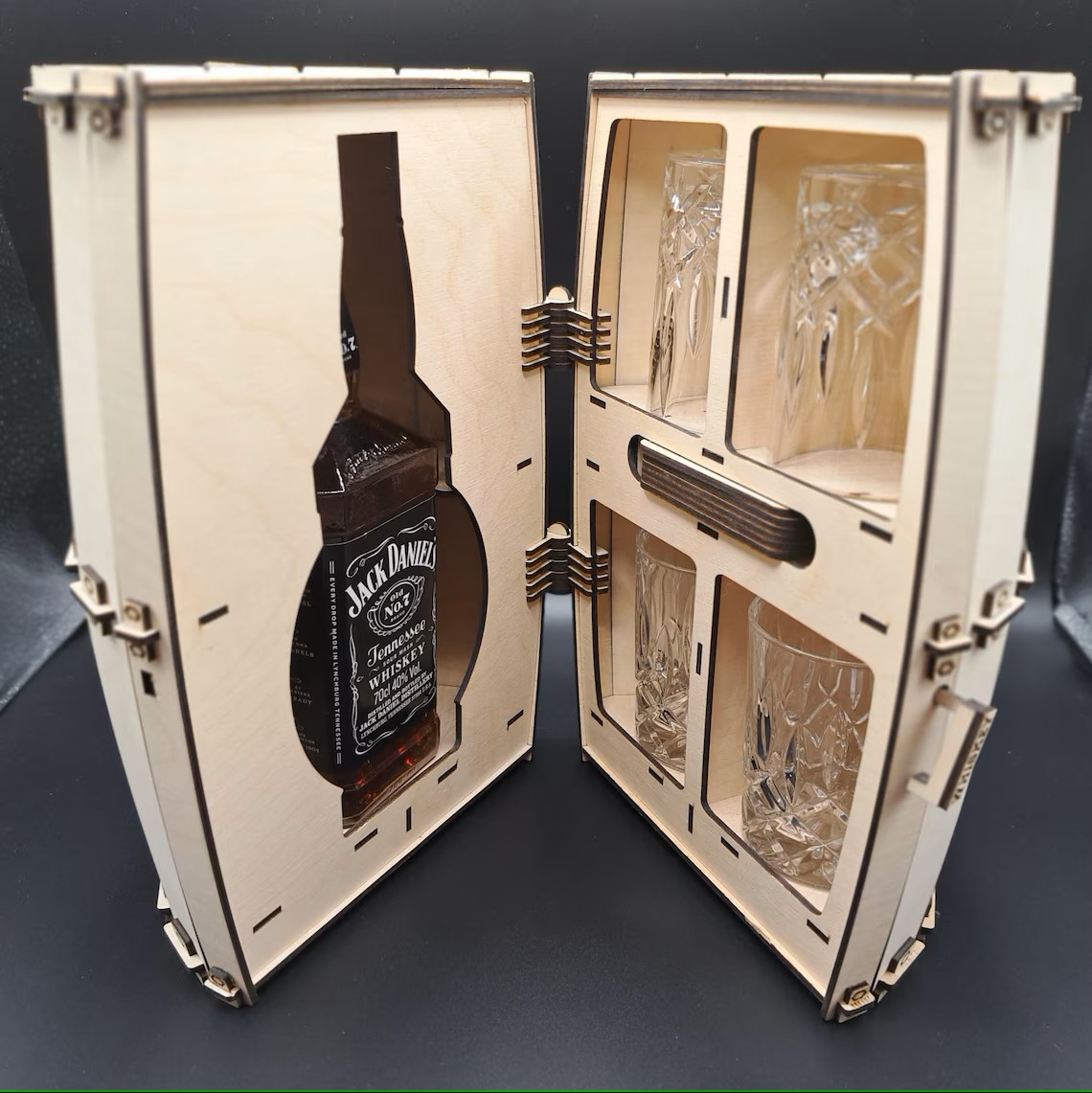 Caja de Madera Jack Daniel's con Compartimentos y Posavasos - Imagen 5