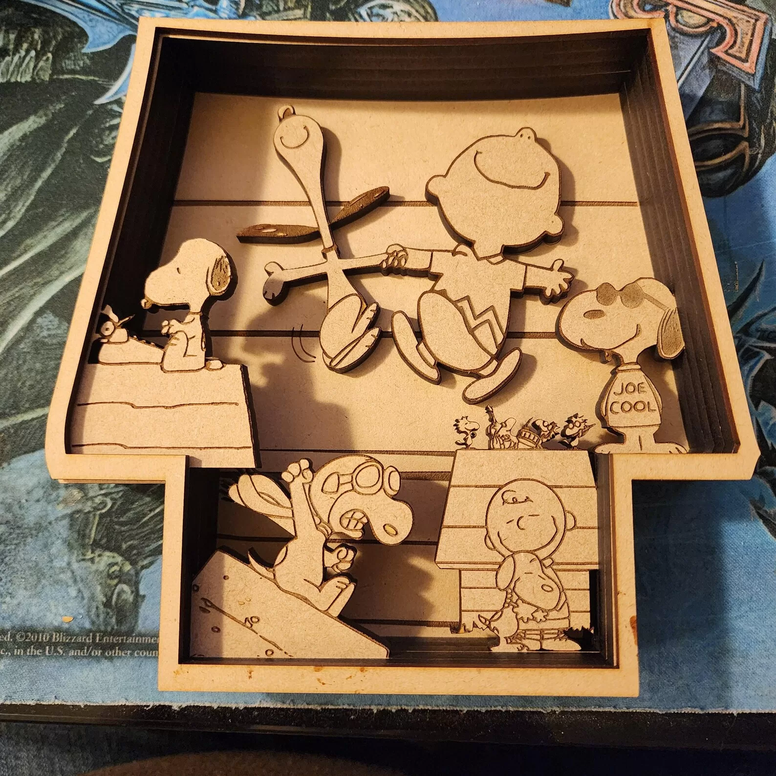 🏠🐶 Caja 3D Casita de Snoopy – Arte en Capas Cortado en Láser 🎨✨ - Imagen 2